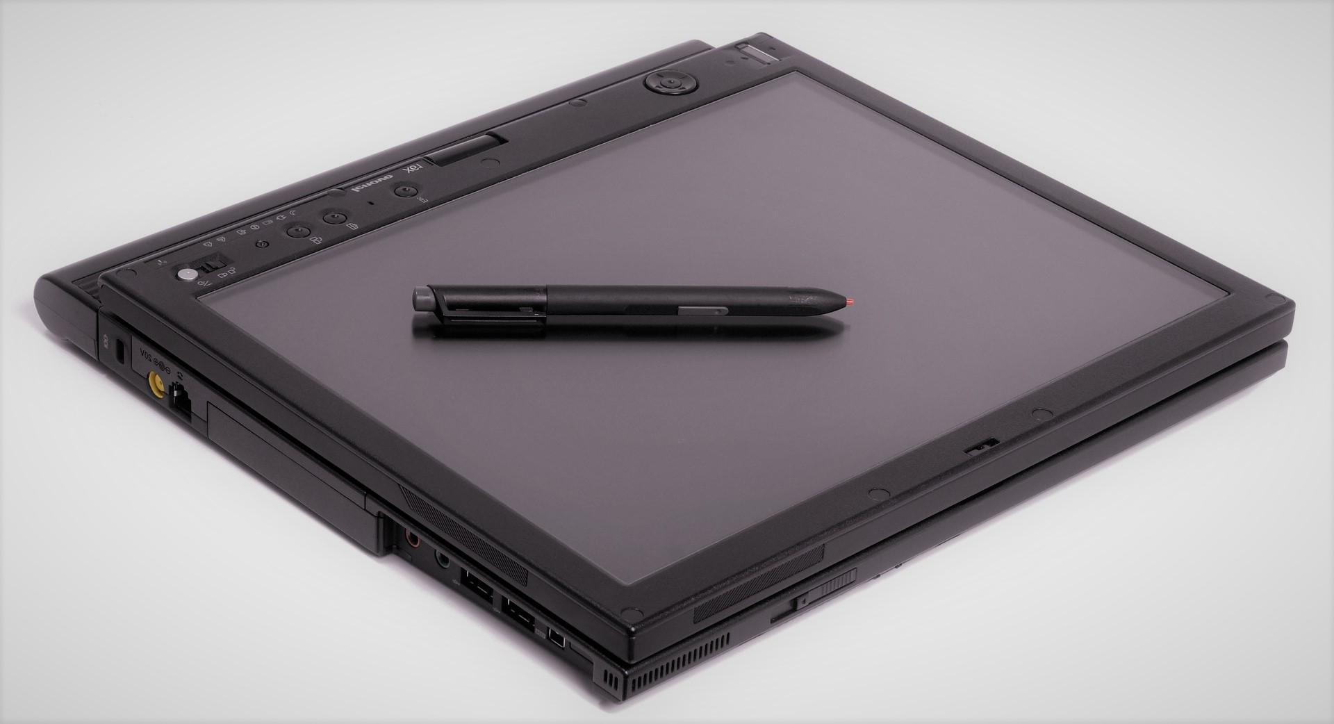 Петли для ноутбука Lenovo